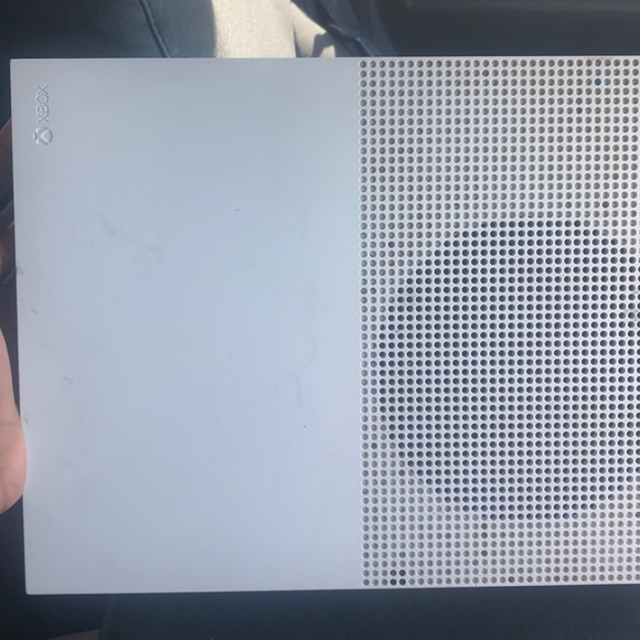 Xbox one s - Picture 2 of 6